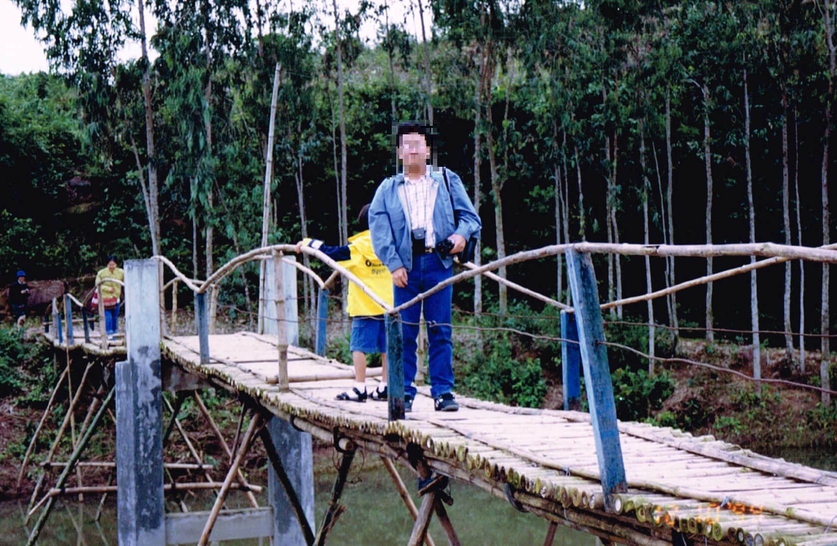 ベトナムの竹橋
